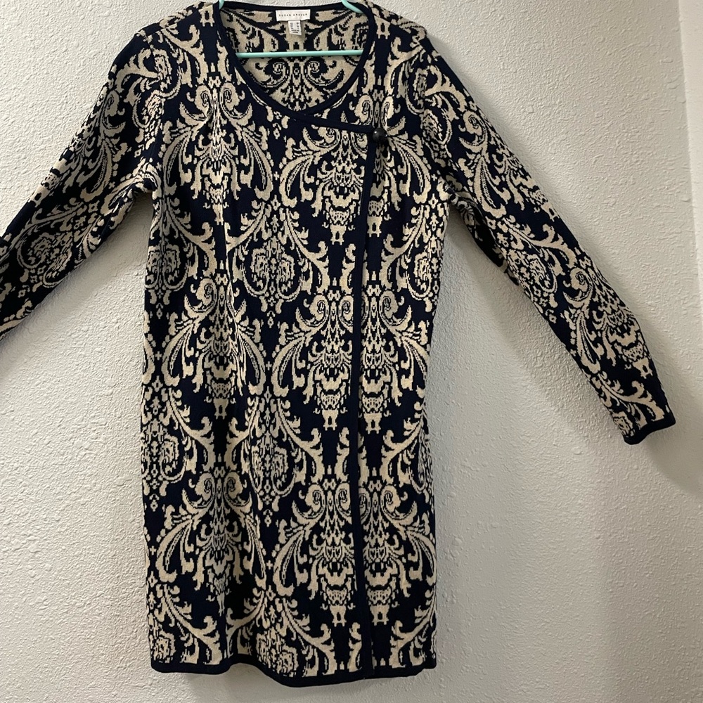 Navy and wheat, medium cardigan